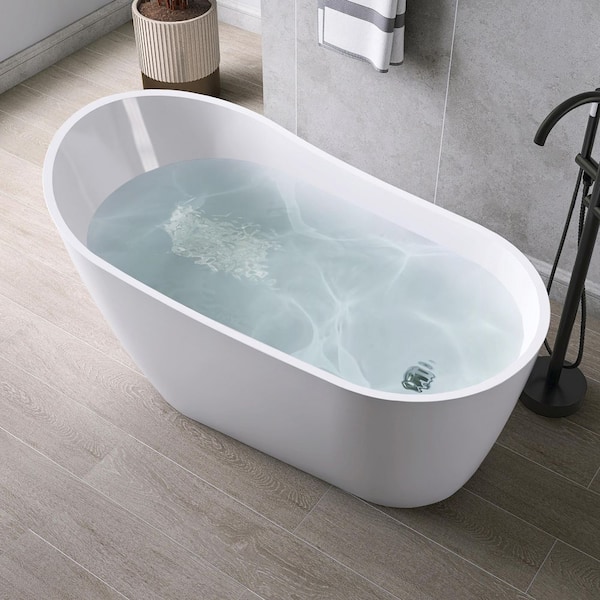 59 in. x 32 in. Acrylic Flatbottom Freestanding Soaking Bathtub in White