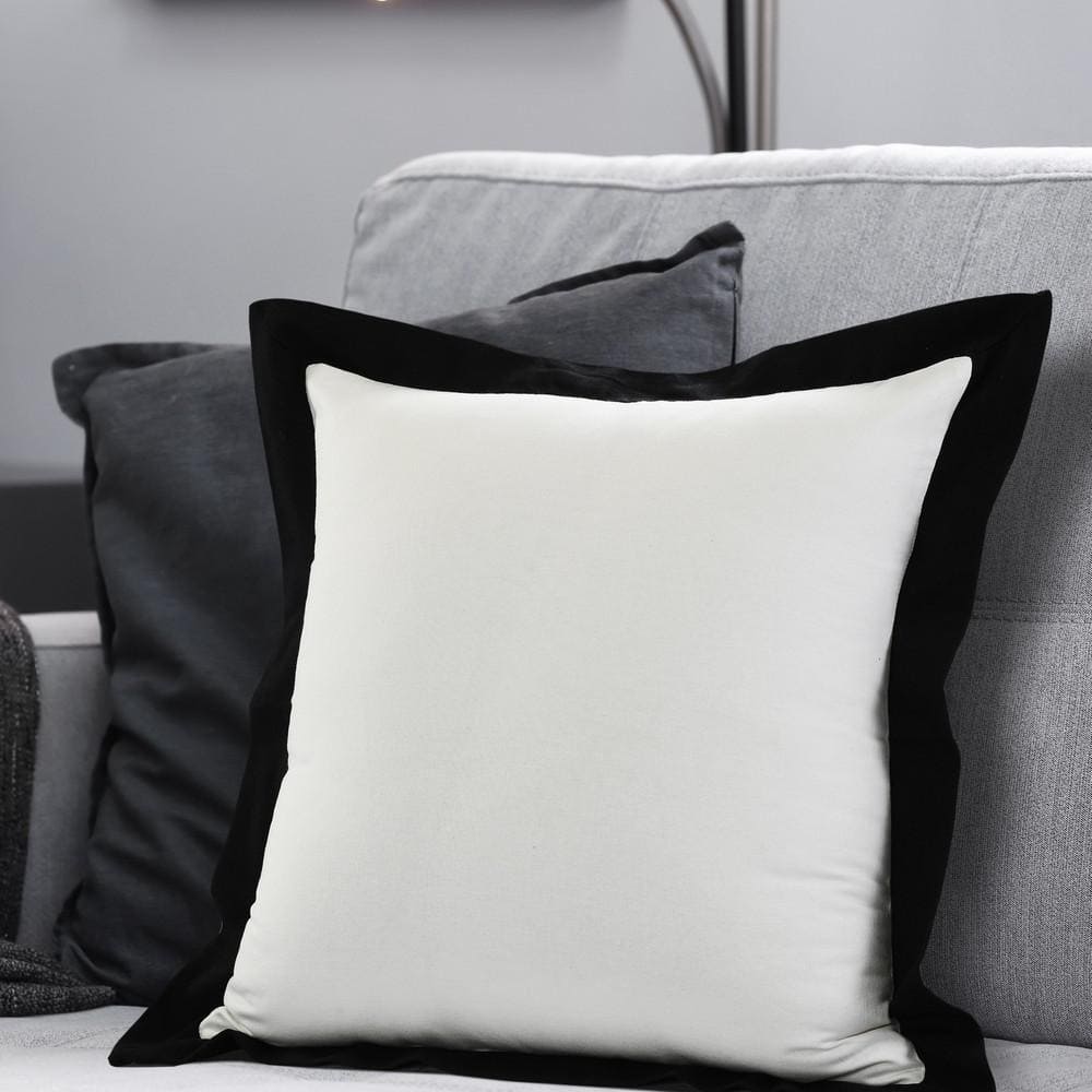 20" Black and White Cotton Geometric Throw Pillow
