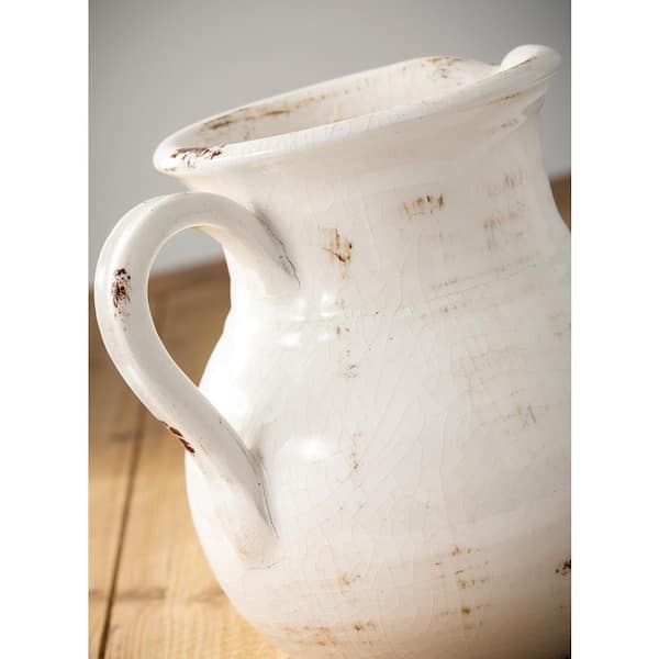 Clearly Elegant® Pitcher