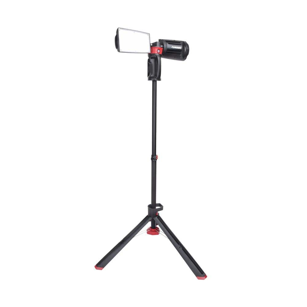 free standing flood light