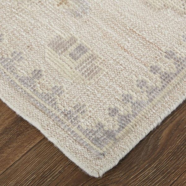4 x 6 Tan, Brown Floral Area Rug