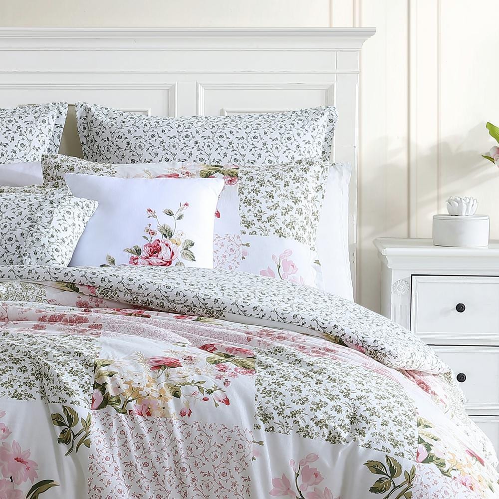 Ailyn Twin Pink Cotton Patchwork Comforter Set with Throw Pillows