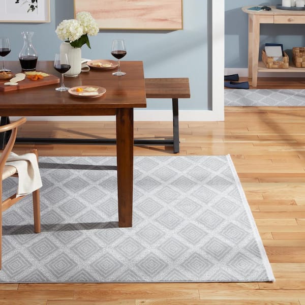 Everyday Rein Solid Diamond Grey 5 Ft. x 7 Ft. Machine Washable Rug