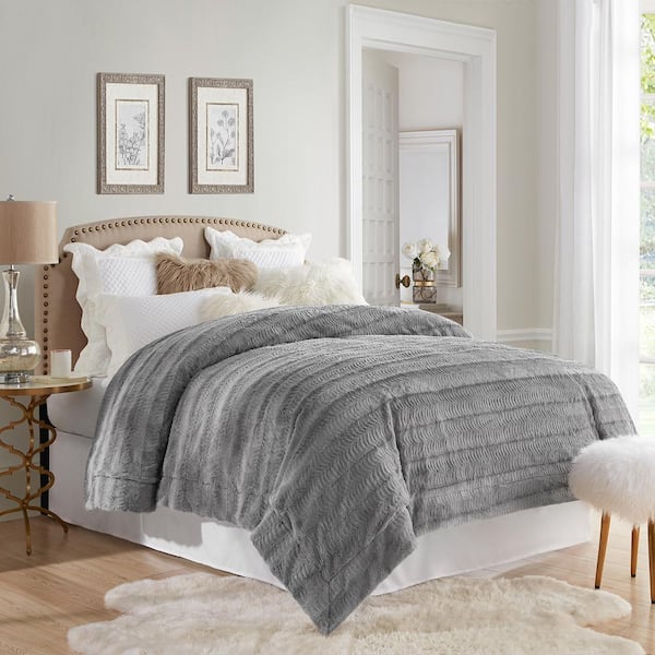 swift home Stylish Grey Embossed Faux Fur Reverse to Micomink Full ...