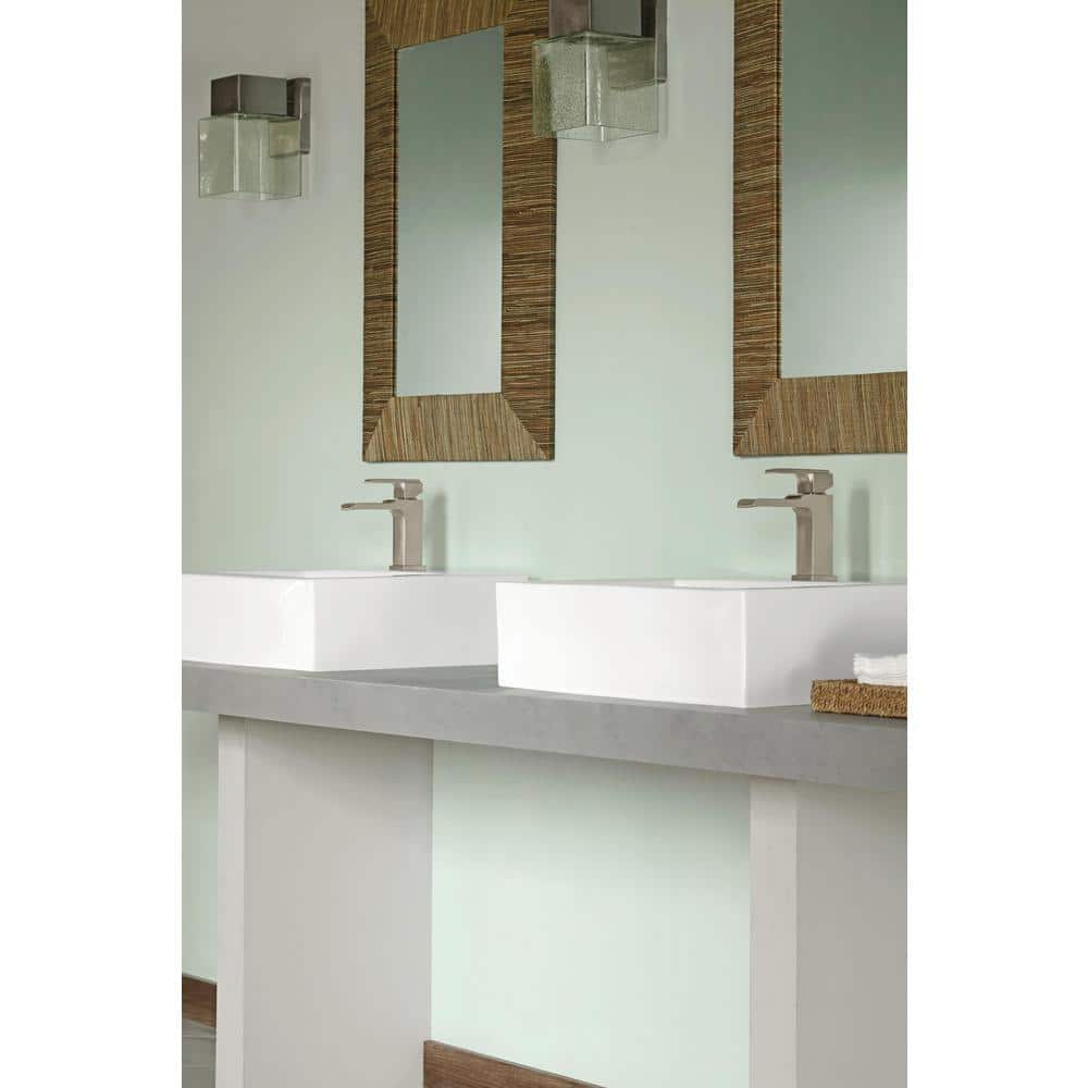 Stainless Steel Single Hole Modern Bathroom Faucet with Brass Handle
