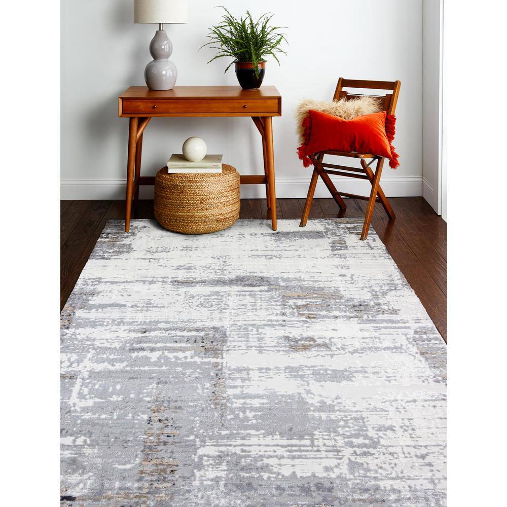 Elegant Tranquility 8' x 10' Gray Synthetic Transitional Area Rug