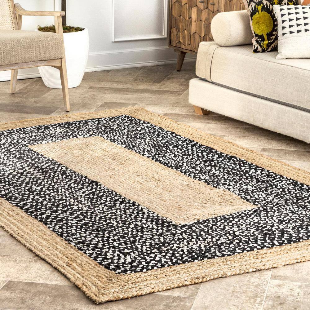 Handmade Braided Oval Cotton Rug in Black - 52"x24"