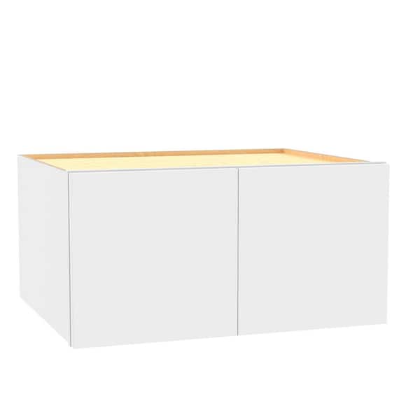 Home Decorators Collection Hargrove 33 in. W x 24 in. D x 18 in. H Assembled Plywood Wall Bridge Kitchen Cabinet in Vesper White with Soft Close