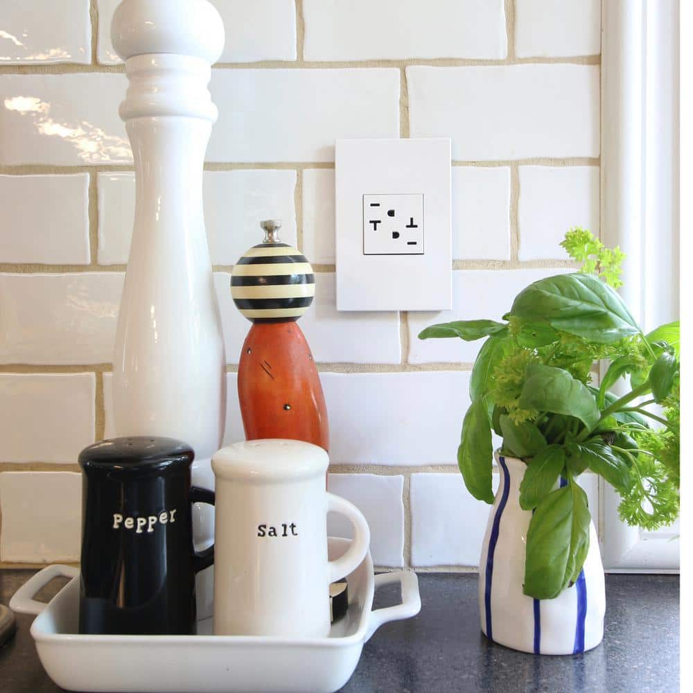 Gloss White 1-Gang Screwless Wall Plate
