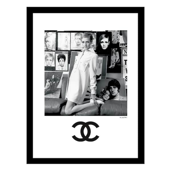 VENICE BEACH Collections Twiggy Designer Fashion by Fairchild Paris Framed Graphic Print People Poster Art Print 18 in. x 14 in.