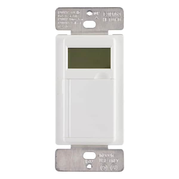 Defiant - 15 Amp 7-Day In-Wall Digital CFL-LED Compatible Timer