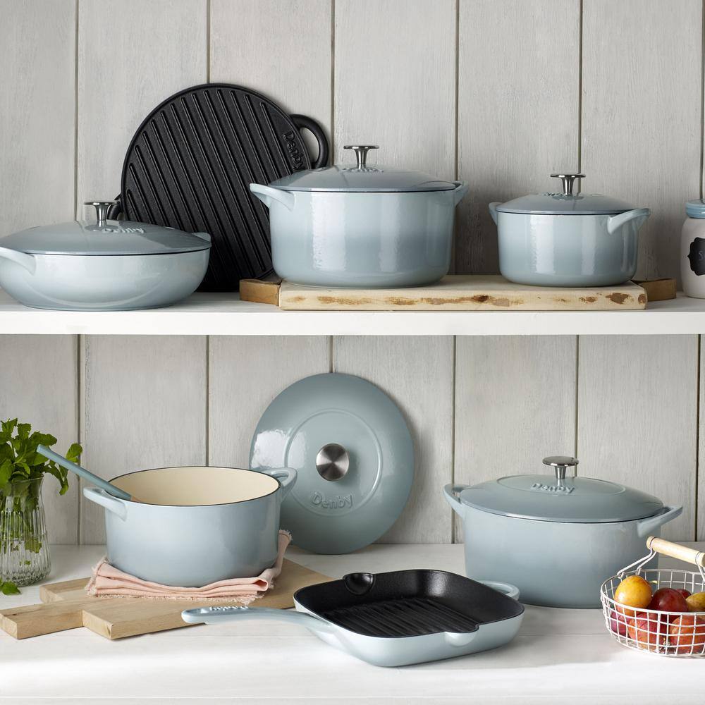 Heritage Pavilion 4 qt. Round Cast Iron Casserole Dish in Blue with Lid