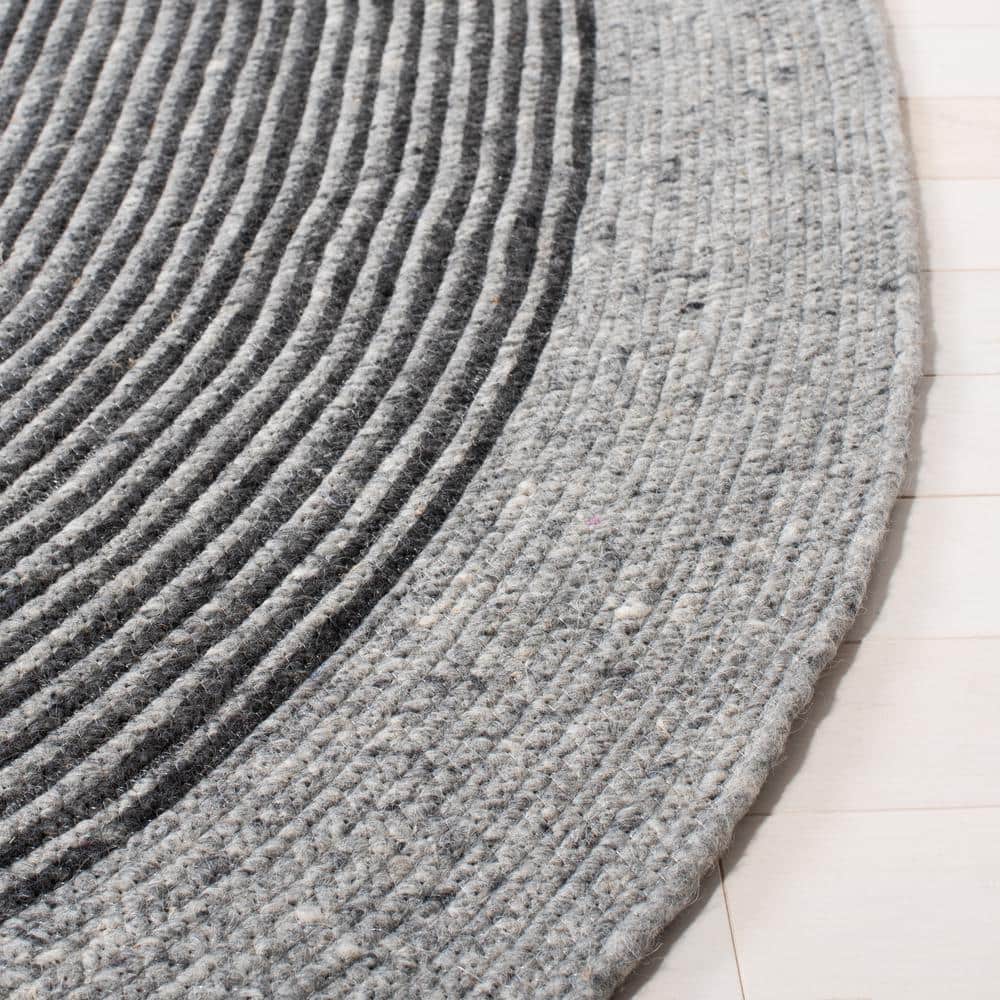 Gray and Black Oval Braided Wool Area Rug 6' x 9'
