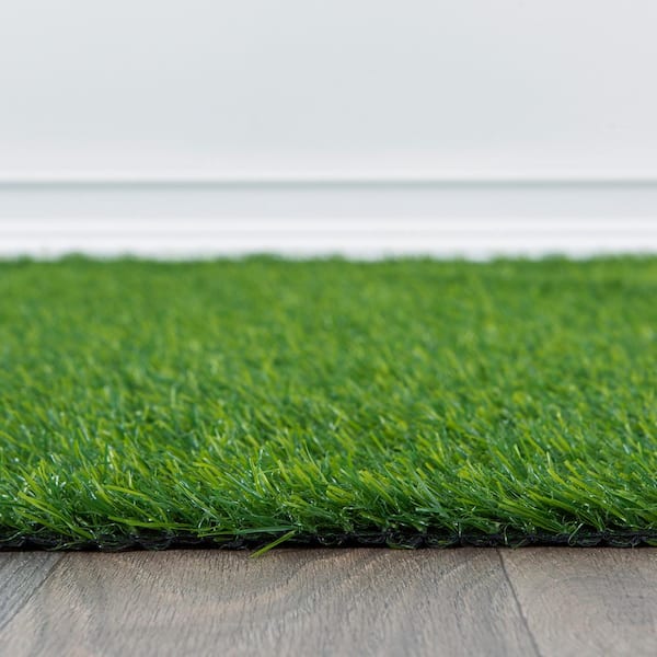 Indoor/Outdoor Artificial Grass Area Rug, Dense Synthetic Turf for Patio, Deck & High-Traffic Areas 7'10" x 10'