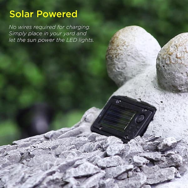 Alpine Corporation 12 in. Tall Outdoor Solar Powered Frog
