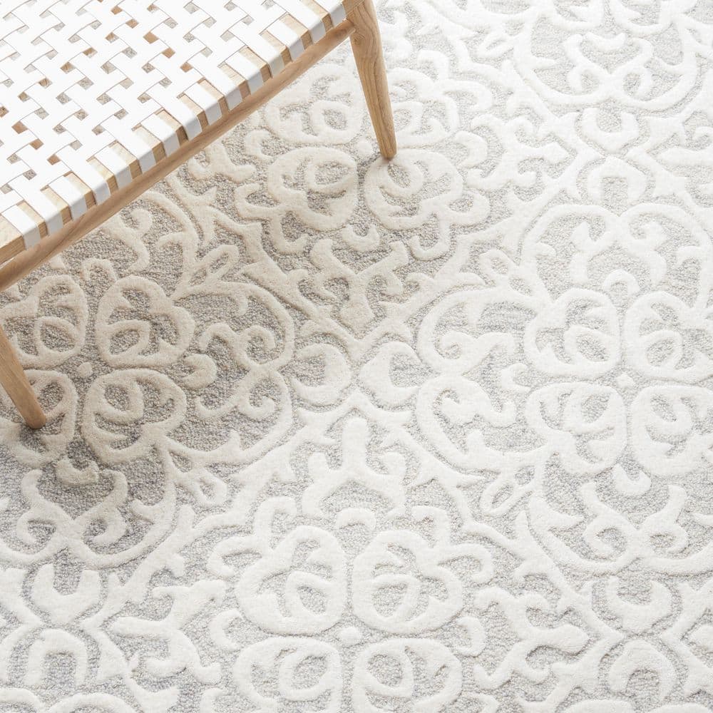 Grey and Ivory Floral Hand-Tufted Wool Area Rug, 8' x 10'