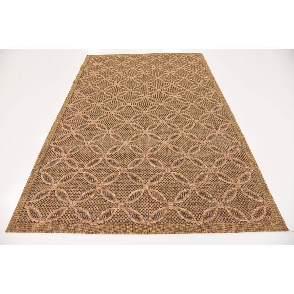 Ivory and Light Brown Geometric Synthetic Area Rug, 5x8 ft