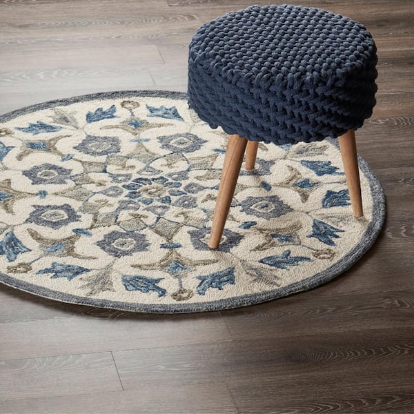 Daliah Floral Blue 4 ft. x 4 ft. Medallion Indoor Area Rug