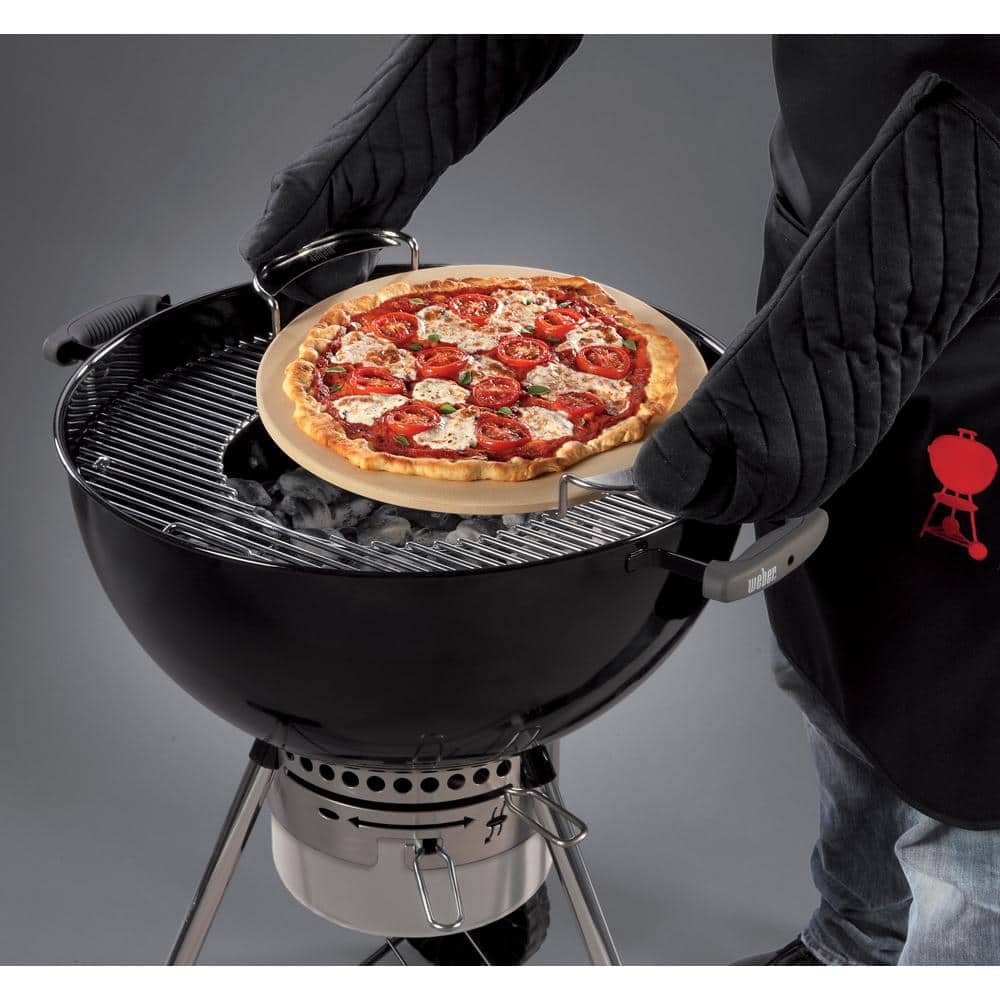 Beige Cordierite Pizza Stone with Metal Carry Rack