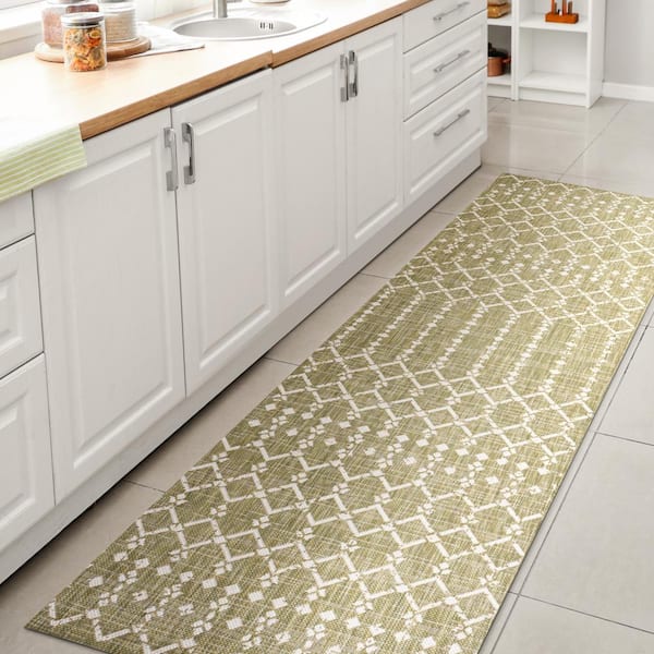JONATHAN Y Ourika Moroccan Geometric Textured Weave Light Green/Cream 2 ft. x 10 ft. Indoor/Outdoor Area Rug
