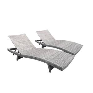 Gray 2-Piece Wicker Outdoor Recliner Chairs