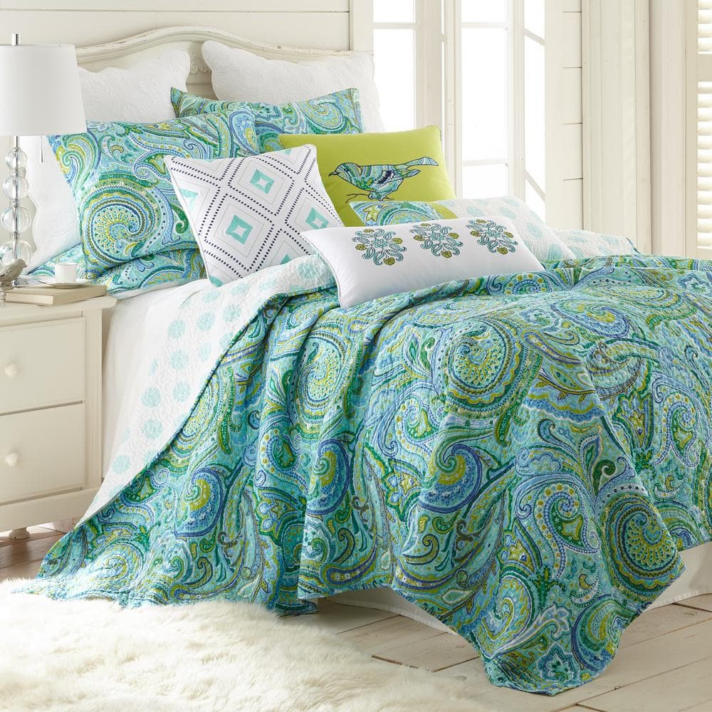 https://images.thdstatic.com/productImages/ea7b2682-d358-44a3-9b10-5fb89f70d9e3/svn/bedding-sets-l40801lks-64_1000.jpg