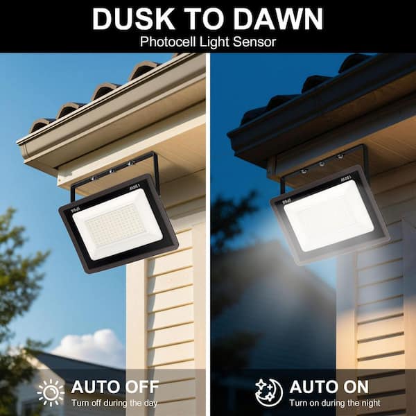 YANSUN 150 Watt Equivalence 3836 Lumen Black Plug-in Integrated