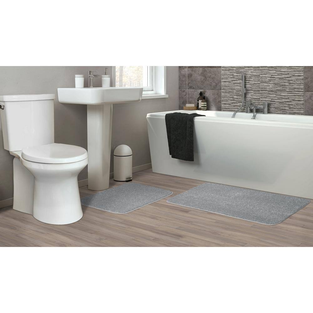 Silver Polypropylene Plush Bath Rug Set with Non-Slip Backing