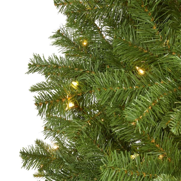 Vancouver 7.5ft Frosted Prelit Artificial Christmas Tree with Pine Con