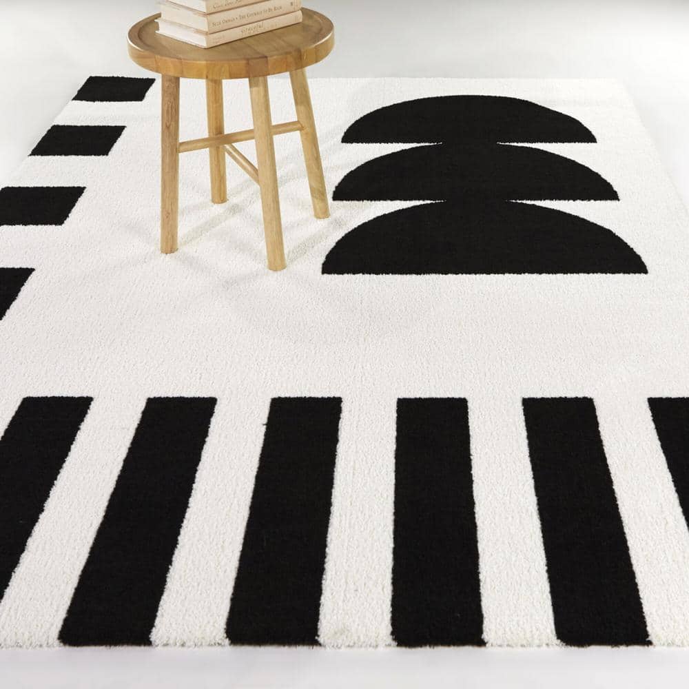 Black and White Geometric Rectangular Stain-Resistant Area Rug