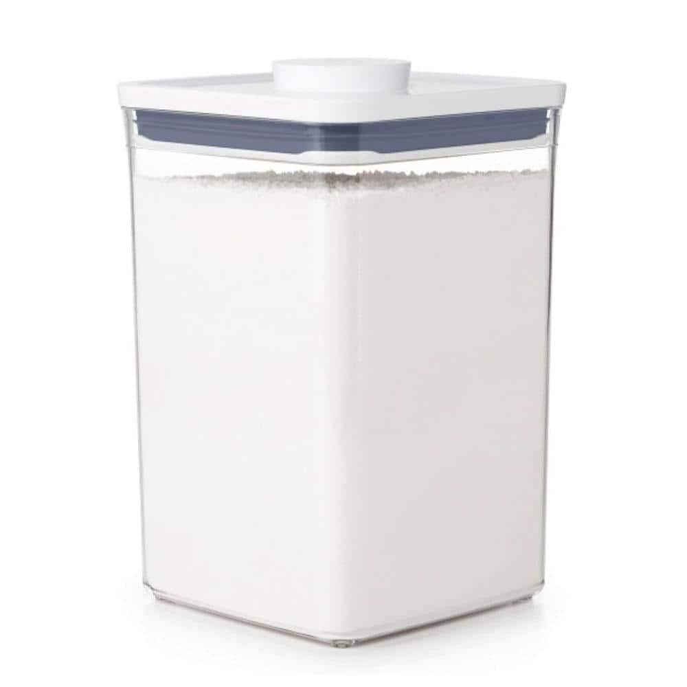 4.4 Qt. Airtight Food Storage in Clear with Lid, Ideal for 5 lbs. Flour or 