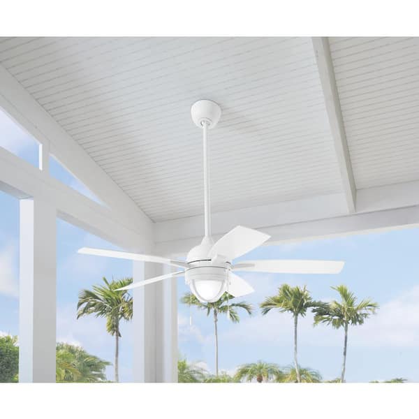 Seaport II 52 in. Indoor/Outdoor Wet Rated Matte White Ceiling Fan with LED Bulbs Included