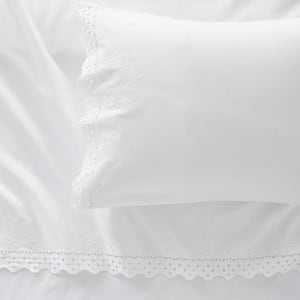 Legends Hotel Lace Velvet Flannel Cotton Pillowcases (Set of 2)