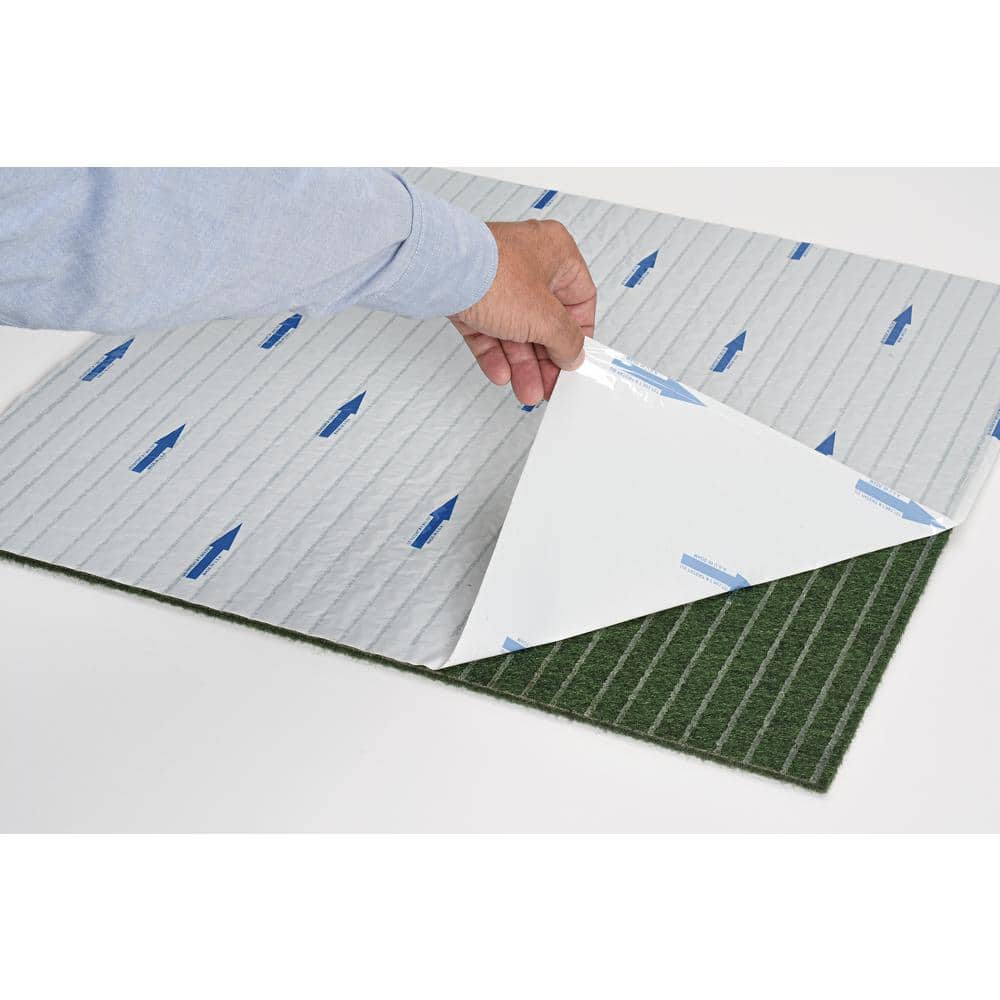 Fern Green 24" Self-Stick Indoor/Outdoor Carpet Tiles, 15-Pack