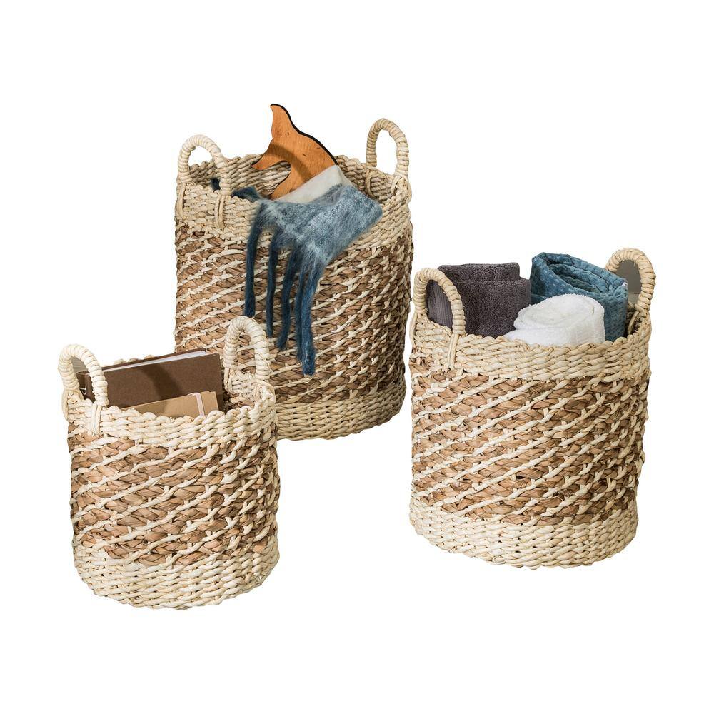 Coastal Charm Assorted Size Nesting Wicker Basket Trio
