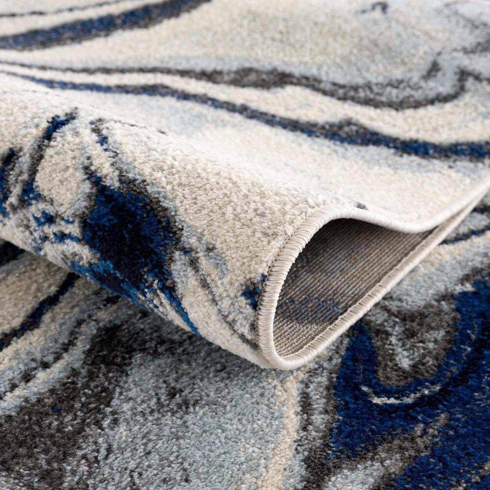 Coastal Charm Blue and Teal Shag Rug 5'3" x 7'3"