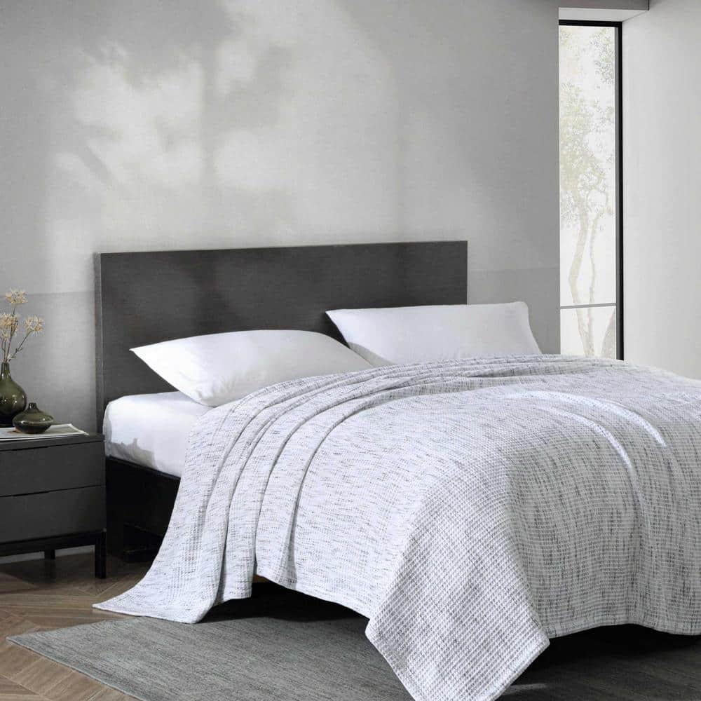 King White and Black Cotton Waffle Weave Blanket