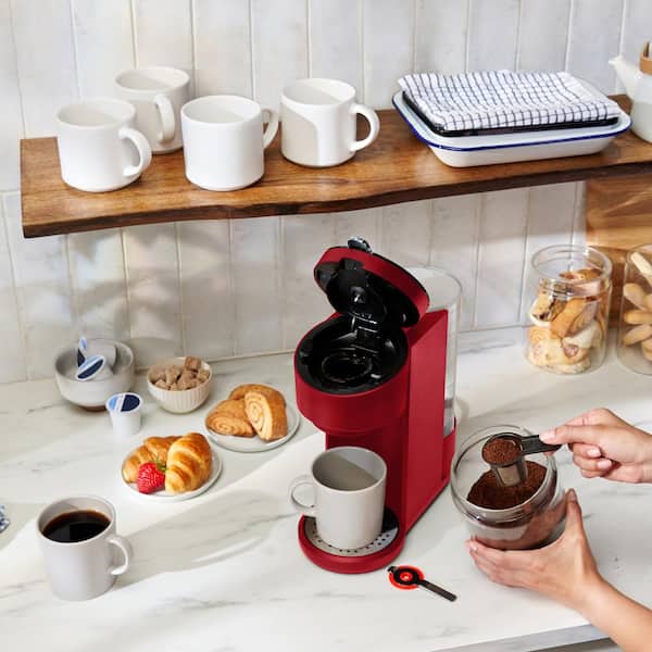 Single Serve Coffee Maker KCUP Pod Coffee Brewer Red  Single serve coffee, Single  serve coffee makers, Coffee machine