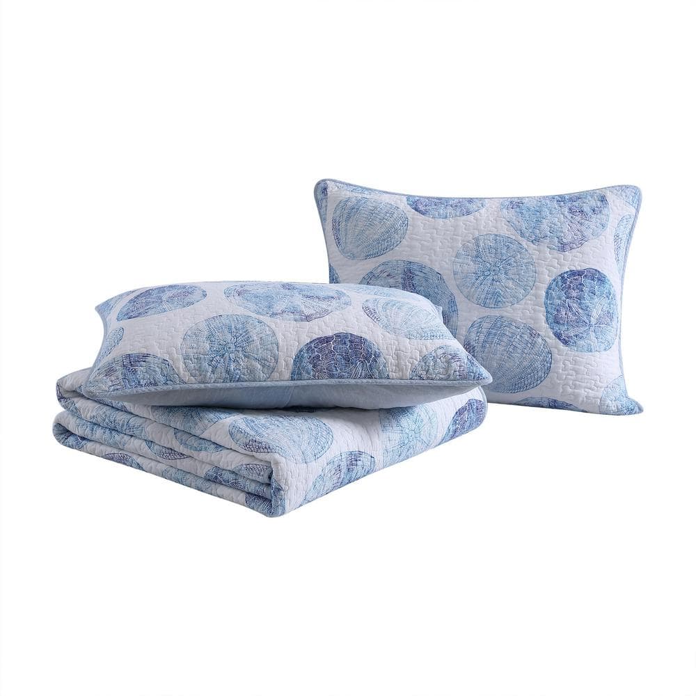 Seashell Whisper King-Size Blue Cotton Reversible Quilt Set