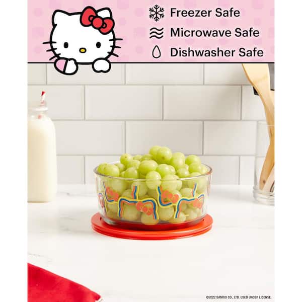 Tupperware Hello Kitty 5 Piece Lunch Set Complete. Brand New !