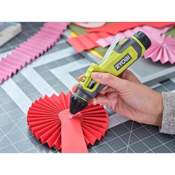 RYOBI - USB Lithium Glue Pen Kit with 2.0 Ah USB Lithium Battery, Charging Cable, and Mini Size Glue Sticks (24-Piece)