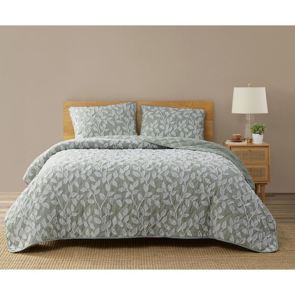 DESIGN STUDIO Arbor Sage Green 3-Piece Polyester Leaf Clipped Texture Quilt Set - Full/Queen