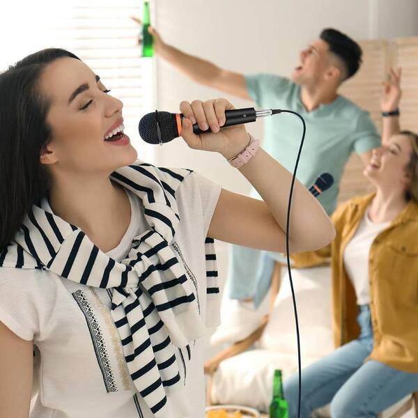 Yichuhaoxi Premium Vocal Dynamic Handheld Microphone with 19ft