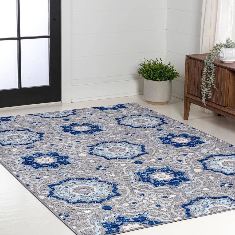 Mediterranean Medallion Blue Khaki 4'x6' Easy-Care Area Rug
