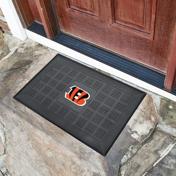 NFL Cincinnati Bengals Black 19 in. x 30 in. Vinyl Outdoor Door Mat