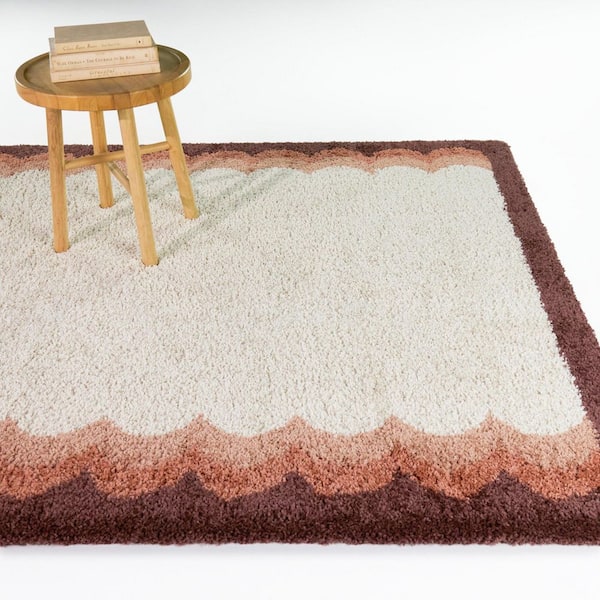 Frida Pink 8 ft. x 10 ft. Scallop Border Area Rug