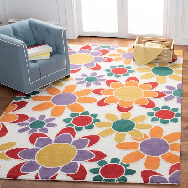 Kids 5 ft. x 5 ft. Ivory/Gold Oversized Floral Square Area Rug