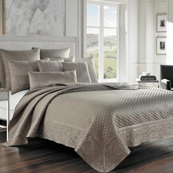 Unbranded Lincoln Taupe Polyester King/Cal King Coverlet