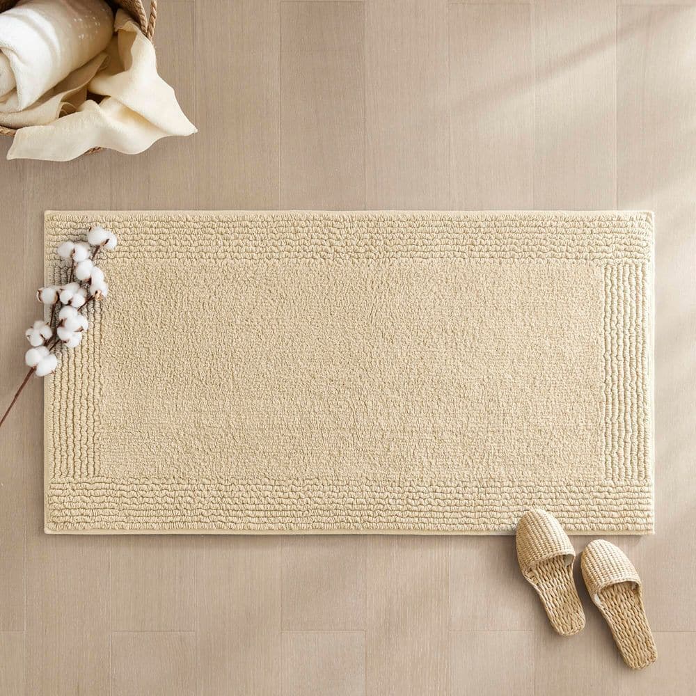 Splendor Natural Cotton Tufted Reversible Bath Rug
