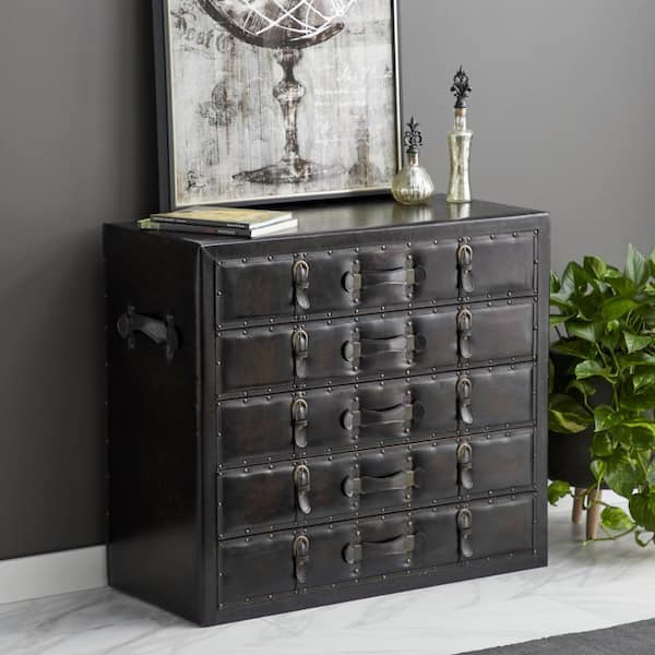 32 in. Traditional Black Wood Chest